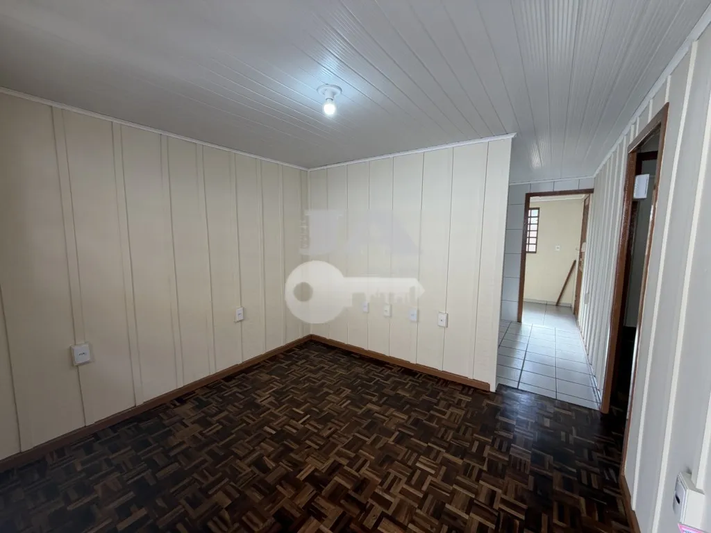 Wood or laminate floors in a 2-bedroom house, 60 m²