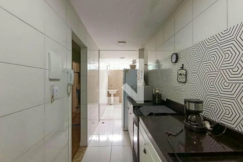 2-bedroom house for rent with a gas stove kitchen — photo 9