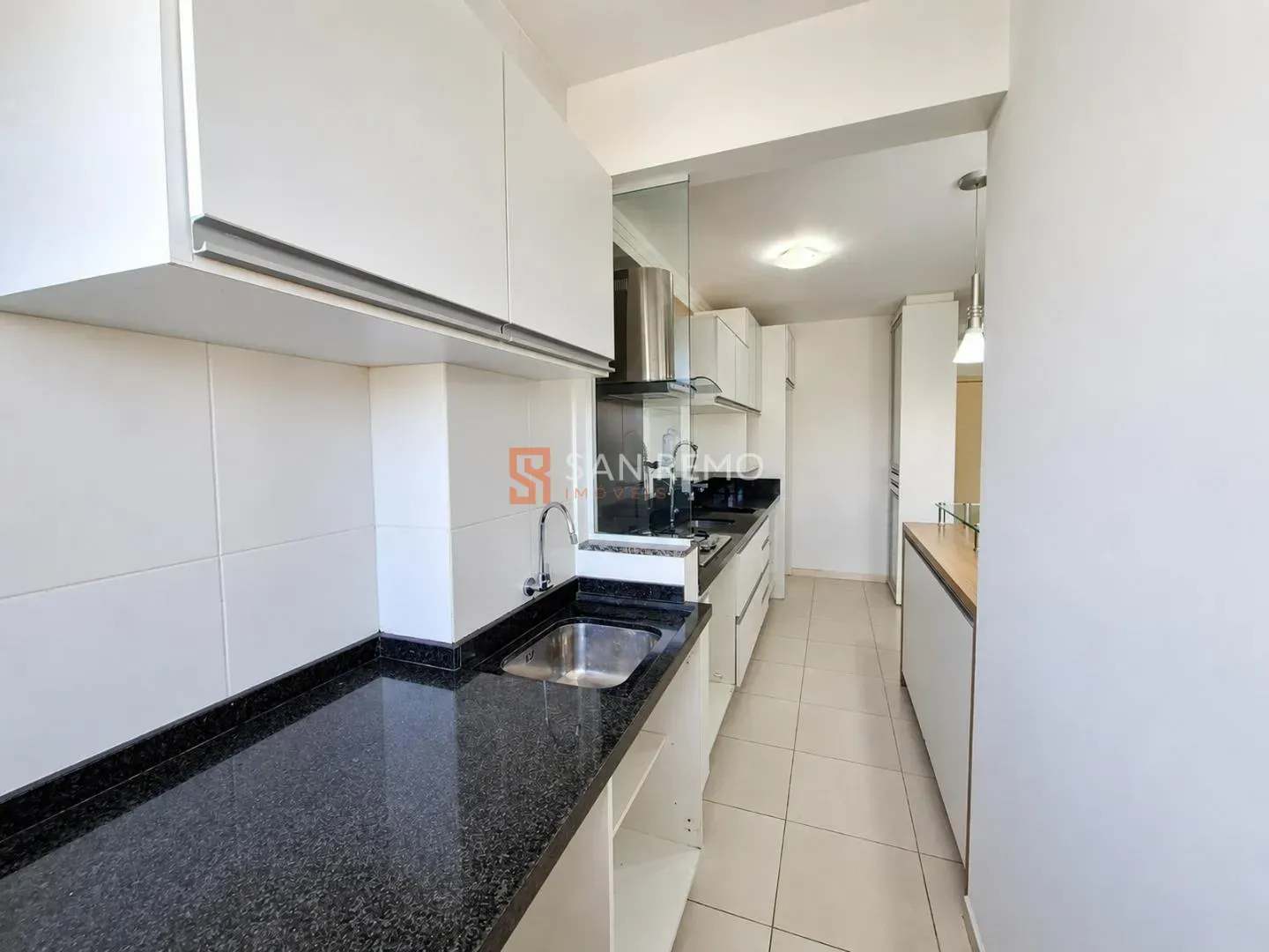 Furnished apartment, 71 m², with a glass-enclosed balcony — photo 24