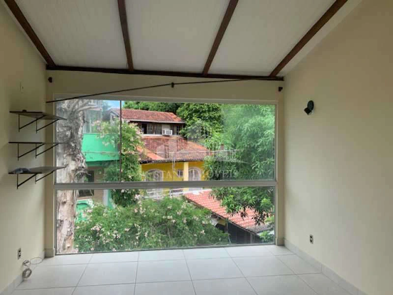 Casa de rua com 3 quartos e cozinha aberta a gás — photo 5