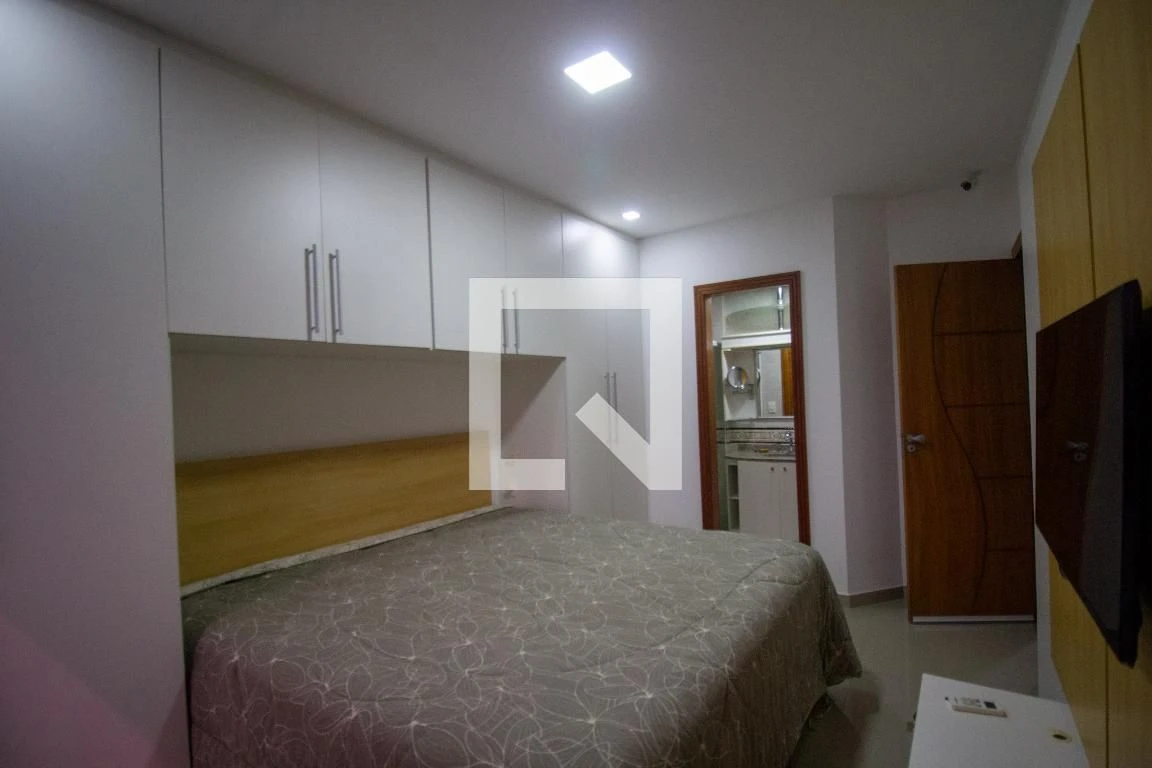 Apartamento mobiliado com 4 quartos e jacuzzi no prédio — photo 26