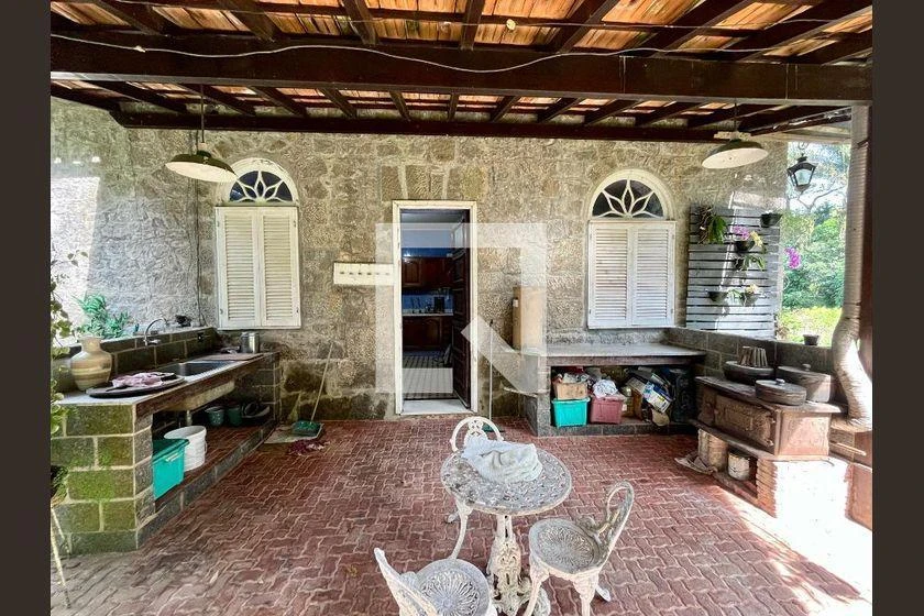 Furnished house, 9900 m², with a washing machine — photo 29