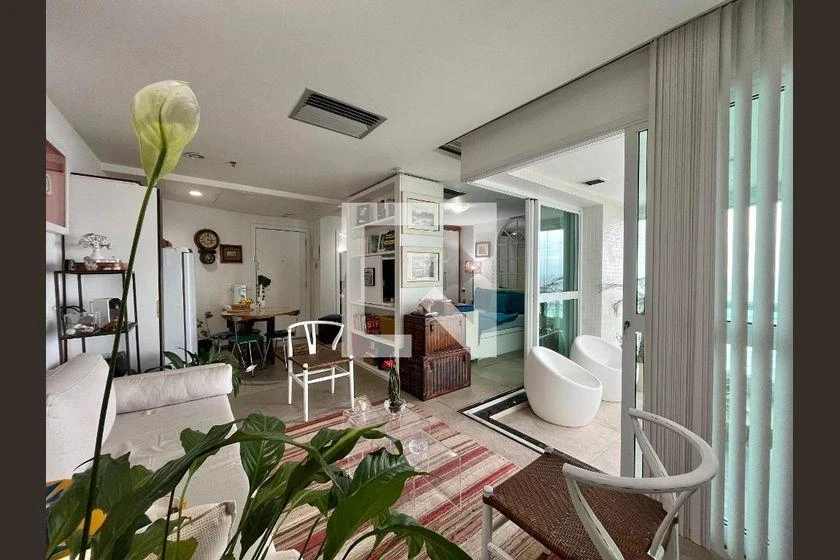 Apartamento mobiliado, 48 m², com janelas do piso ao teto — photo 7