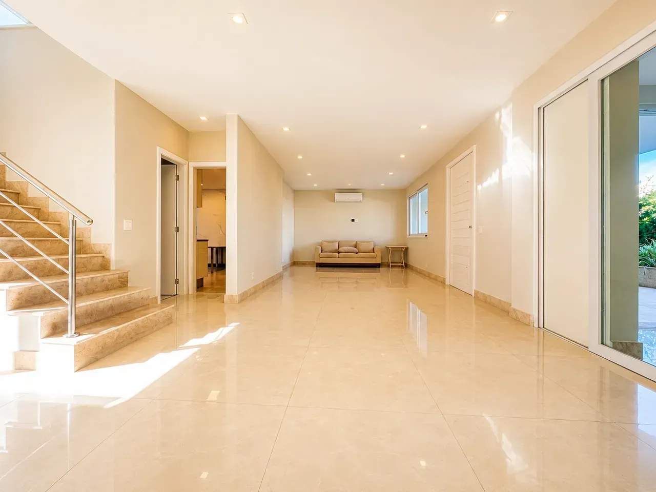 Casa com 4 quartos e 5 banheiros, 3 vagas — photo 8