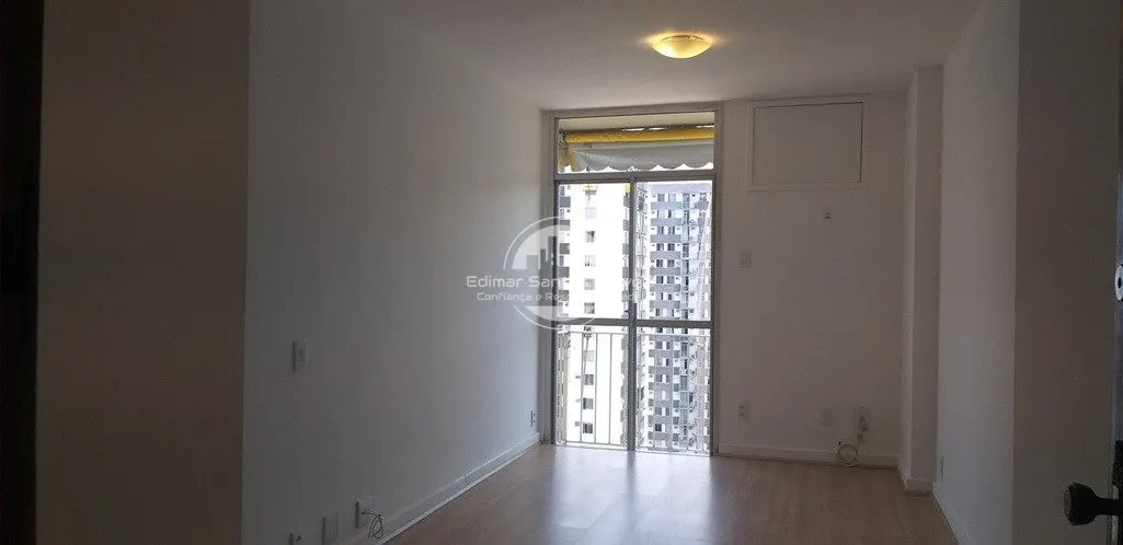 Apartamento con 2 dormitorios y cocina cerrada — photo 15