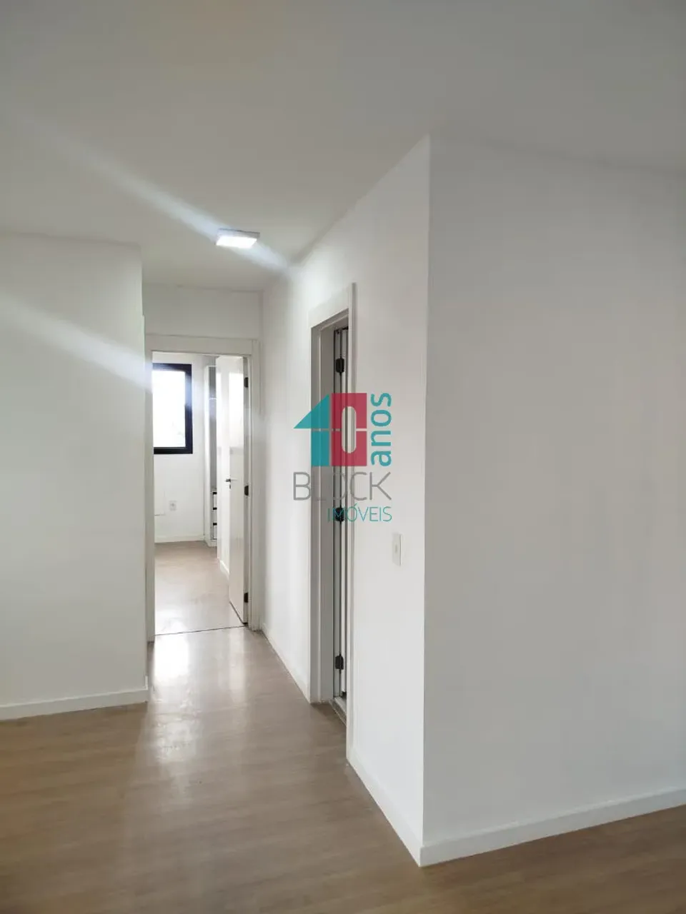 2-bedroom apartment with balcony and 2 bathrooms — photo 16