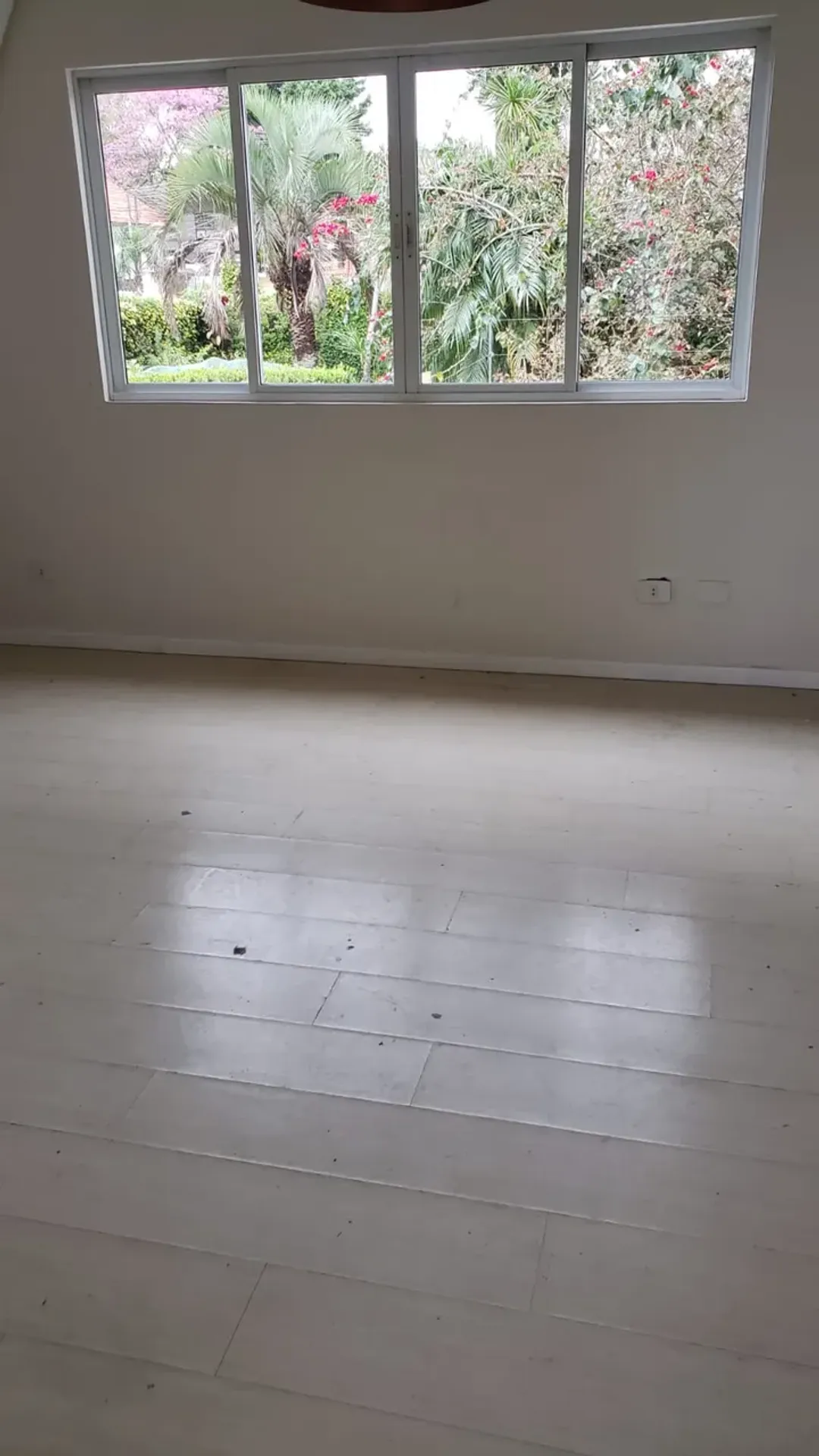 Casa com 4 quartos e 4 banheiros, 250 m² — photo 20