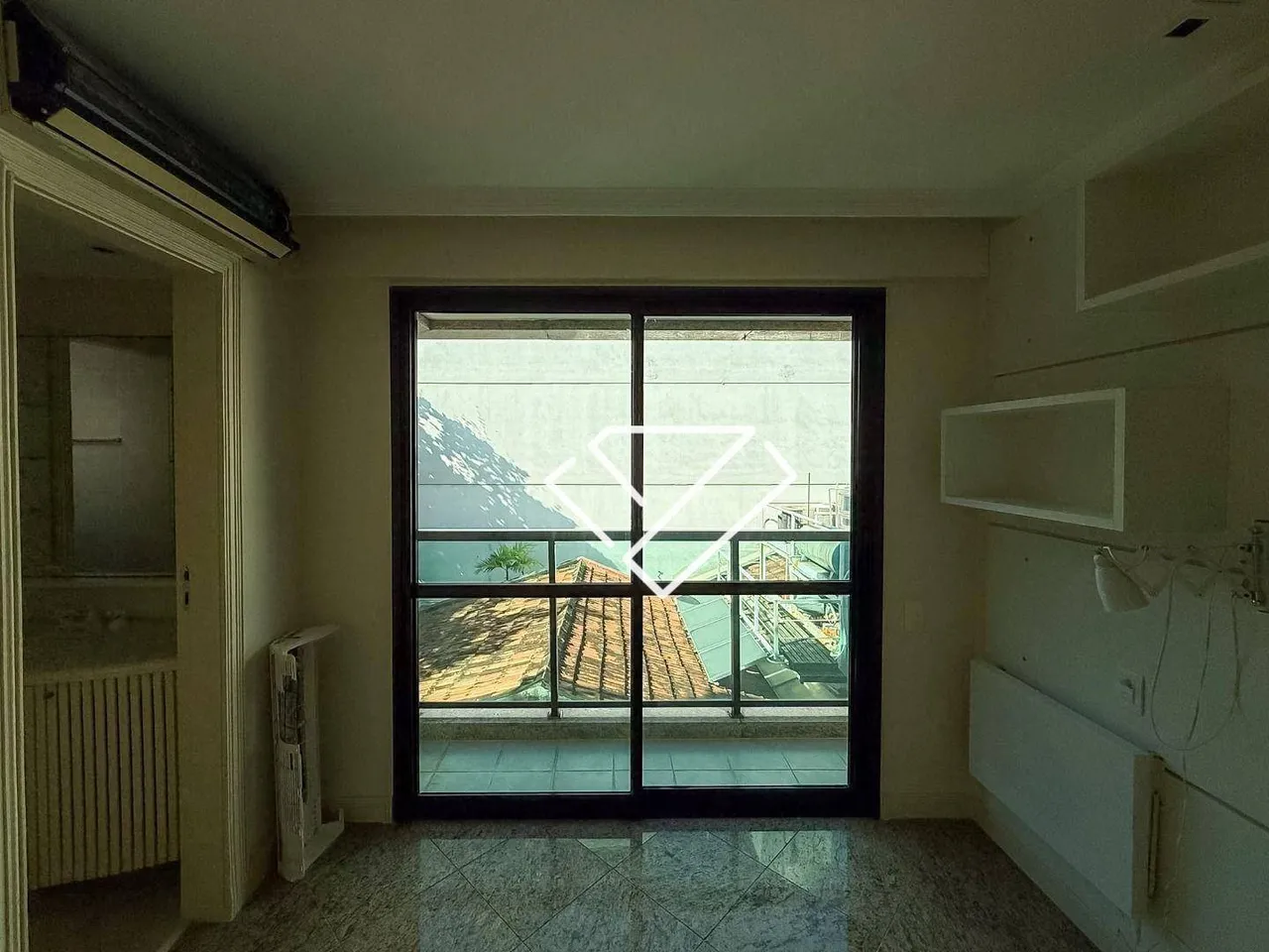 3-bedroom apartment with 165 m² and 3 parking spaces — photo 13