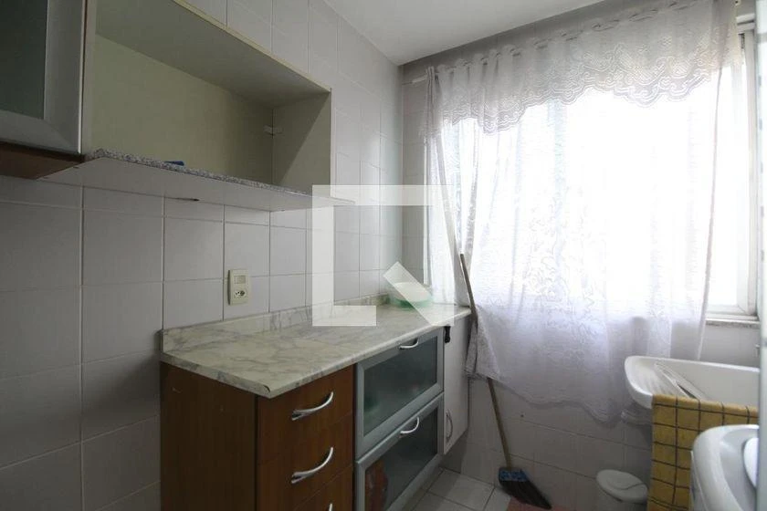 2-bedroom apartment with a home office — photo 32