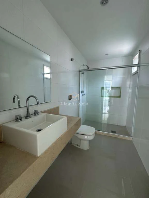 Casa moderna com 5 suítes e 8 banheiros, 10 vagas cobertas — photo 10