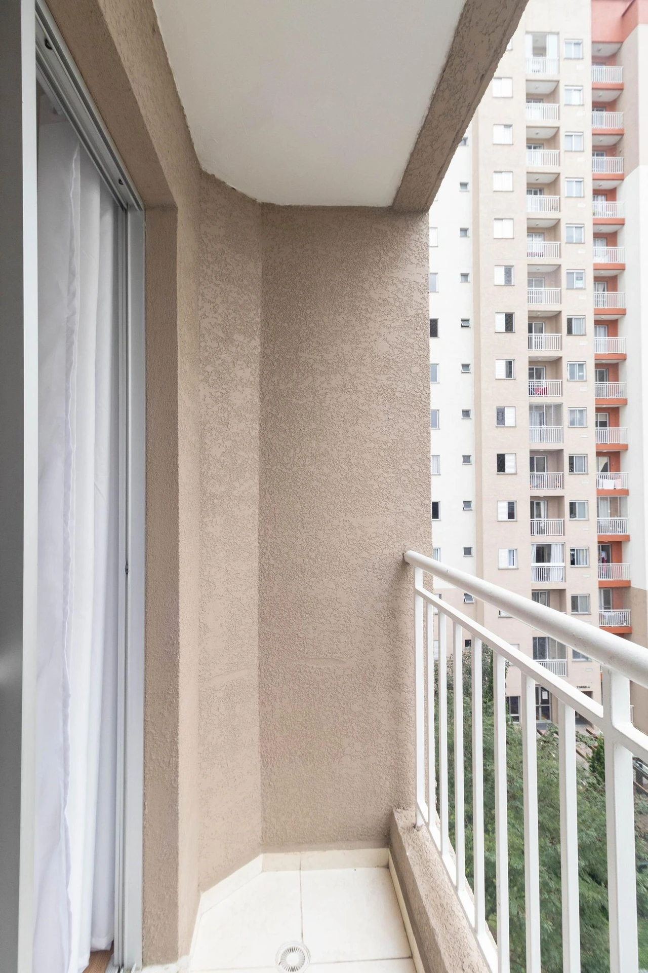 2-bedroom apartment with a home office in Curitiba — photo 28