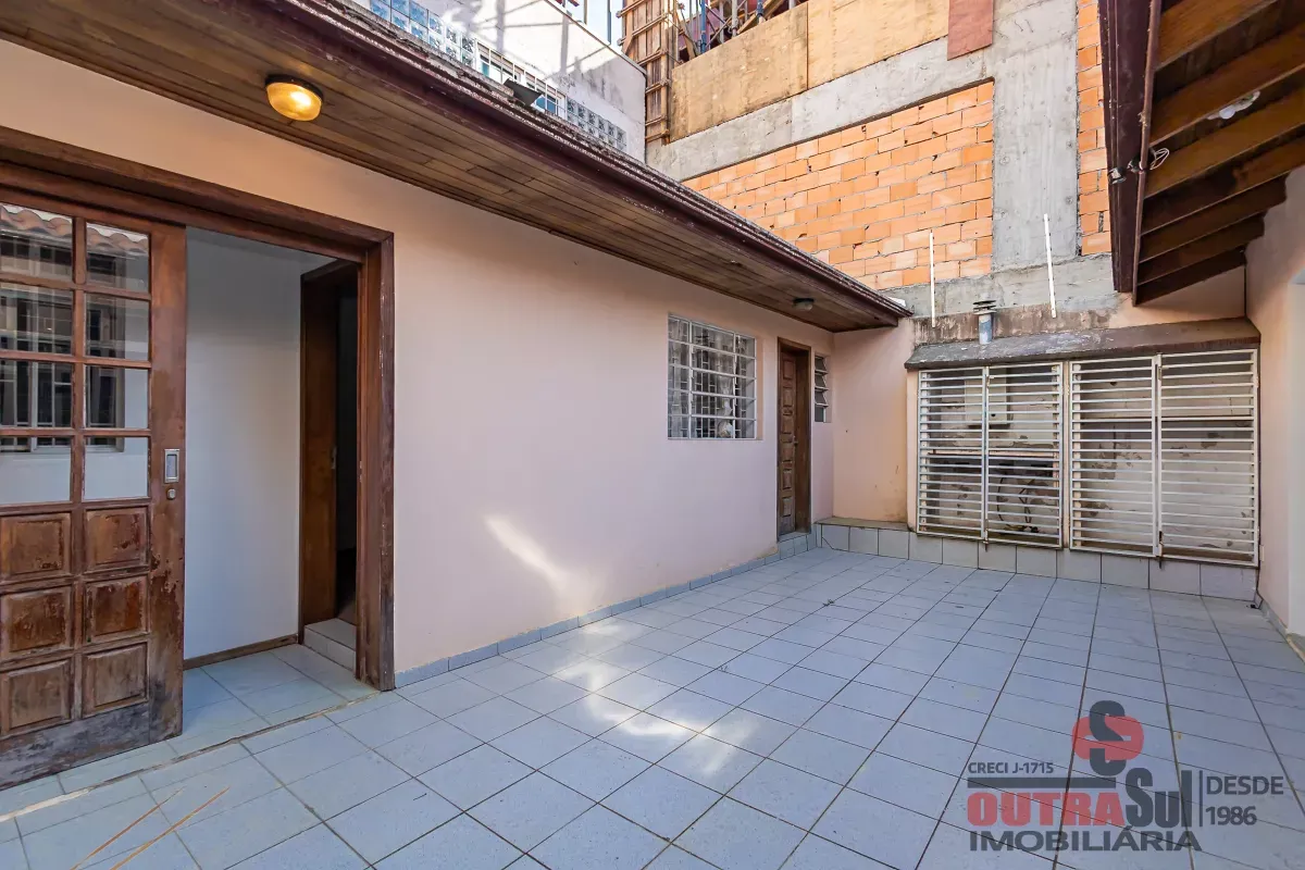 Casa com 2 dormitórios e 4 banheiros para locação — photo 40