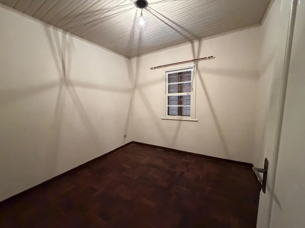 Wood or laminate floors in a 2-bedroom house, 82 m² — photo 13