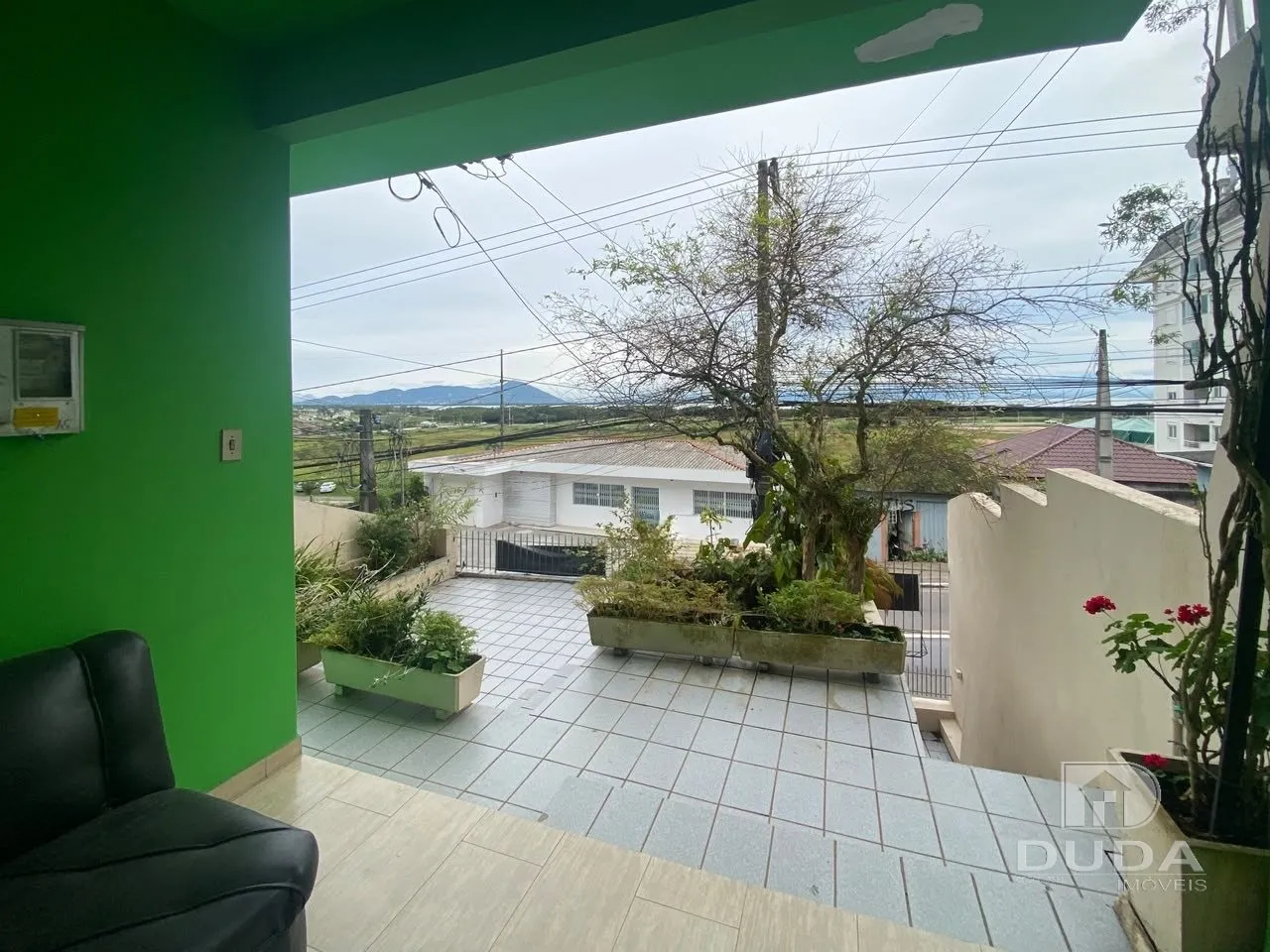 4-bedroom house with a garden in Florianópolis — photo 13