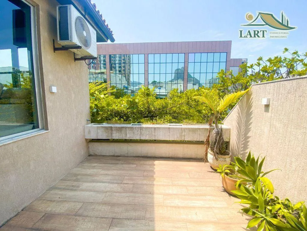 Cobertura com 3 dormitórios e cozinha aberta — photo 2
