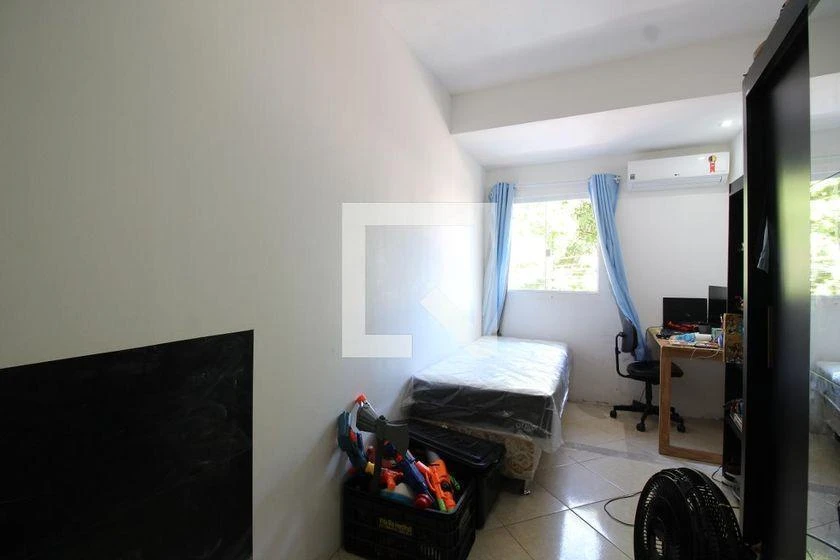 Furnished 140 m² house with 3 bedrooms and 3 bathrooms — photo 11