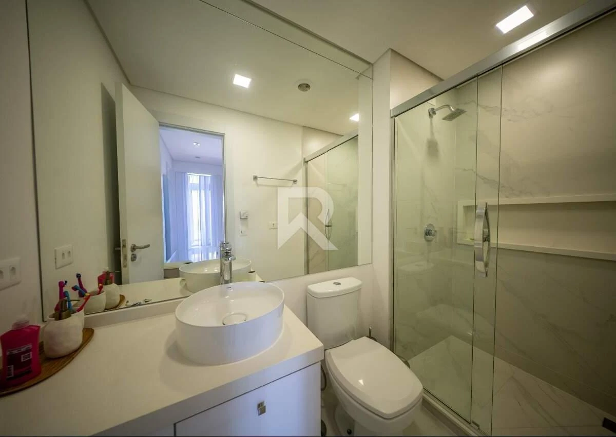 Furnished apartment 162 m² with 3 bedrooms and 1 parking — photo 37