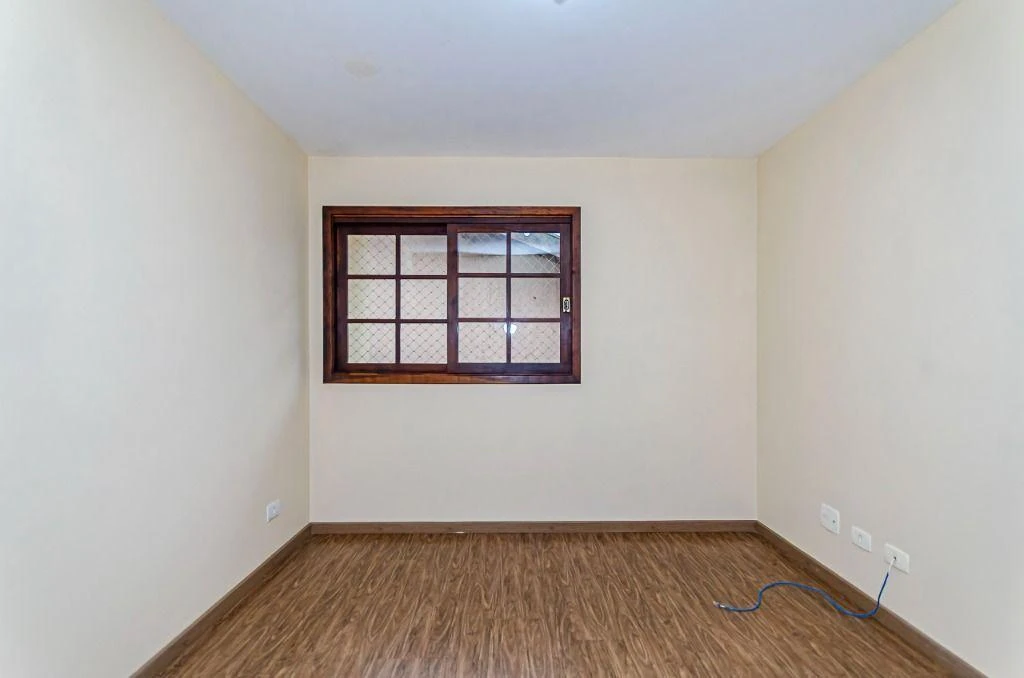 3 quartos e banheira: casa de 189 m² — photo 19
