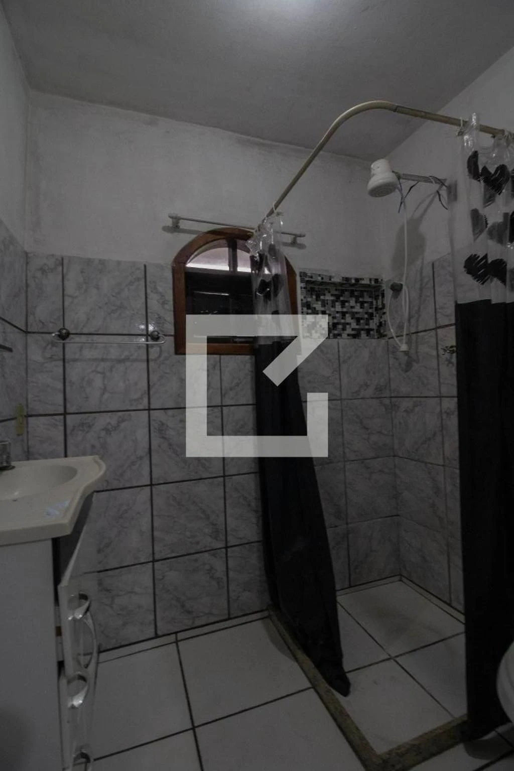 Unfurnished studio with 1 bedroom and 1 bathroom — photo 6