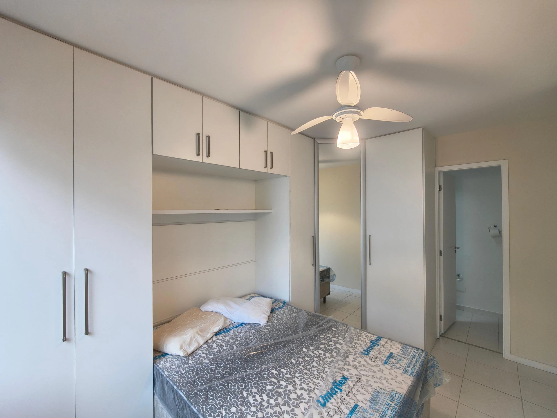Apartamento mobiliado com 2 quartos e varanda — photo 24