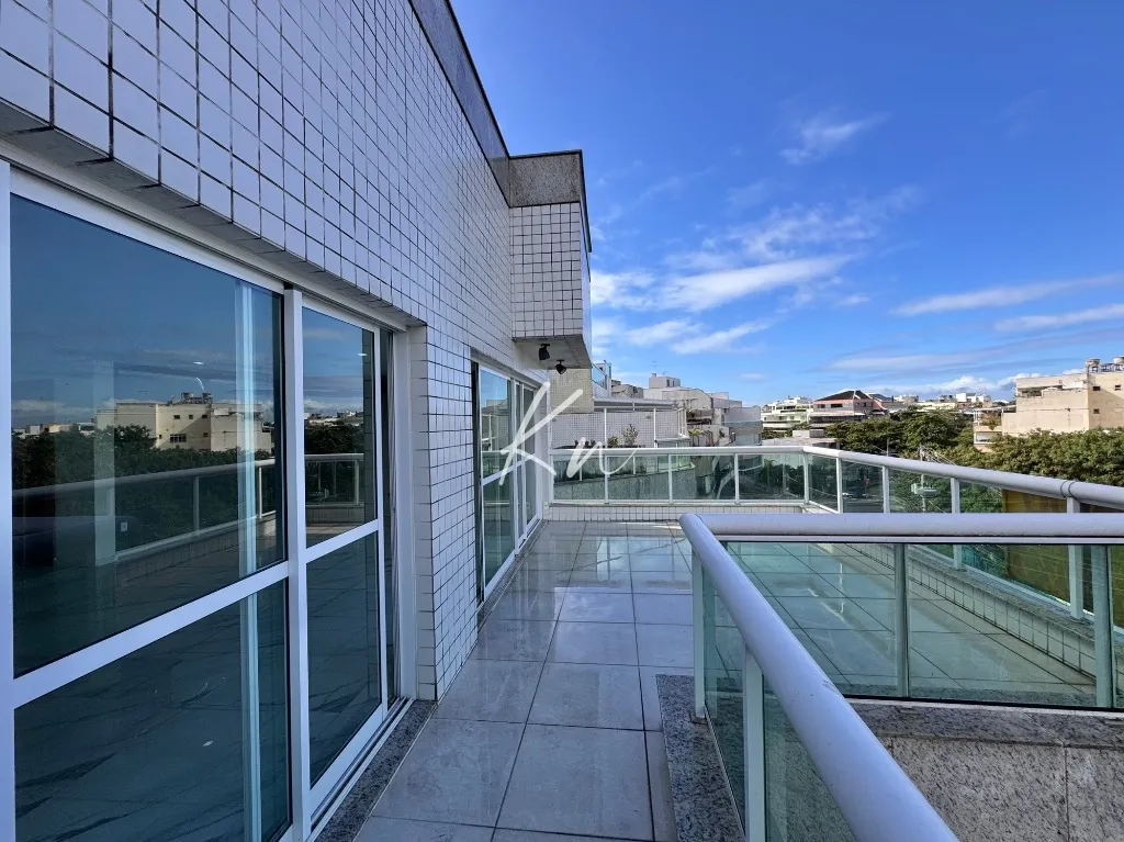 210 m² unfurnished apartment with 3 bedrooms and 5 baths — photo 8