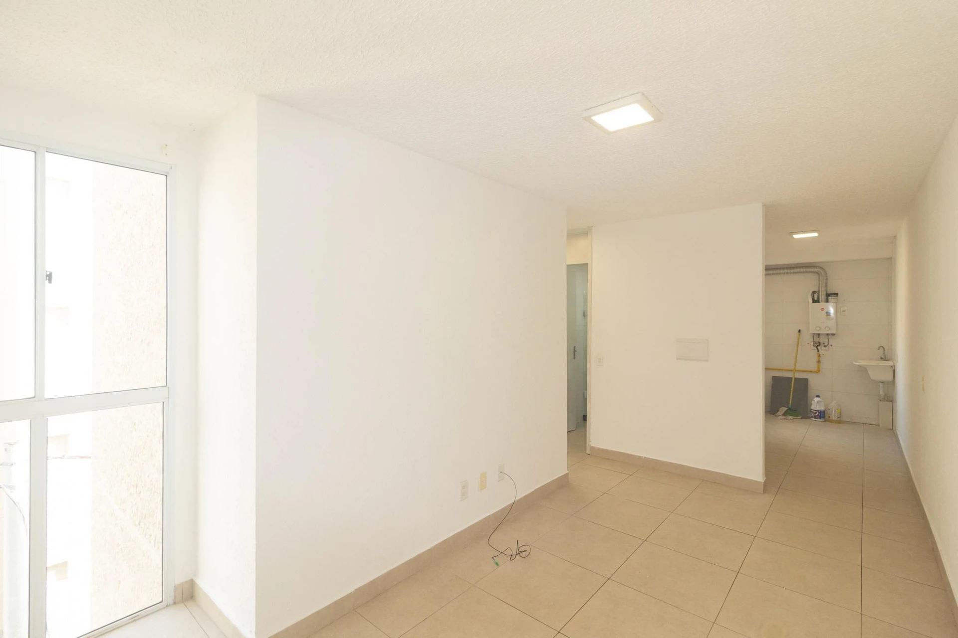 2-bedroom apartment with 1 bathroom — photo 25