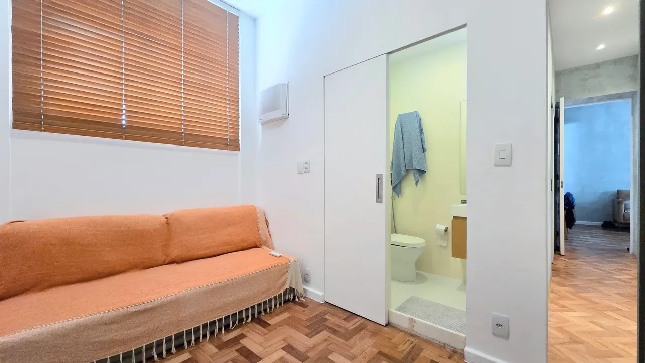 Furnished 3-bedroom apartment with open-plan gas kitchen — photo 23