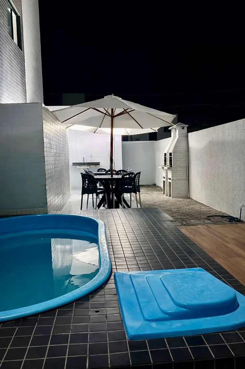 2-bedroom apartment in a building with a pool — photo 9