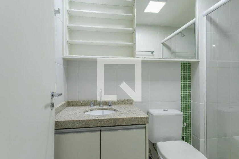 One-bedroom apartment with a home office in Curitiba — photo 24