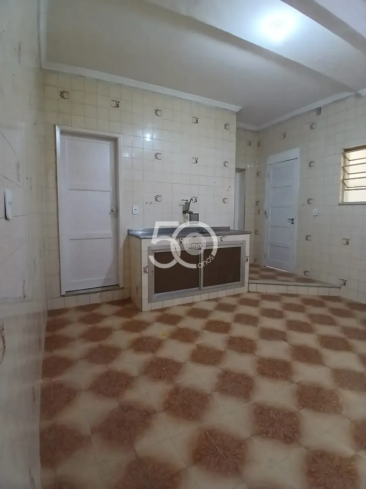 Apartment with a balcony, 2 bedrooms and 2 bathrooms — photo 9