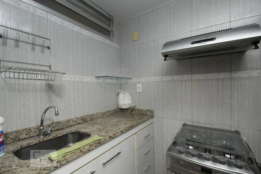 Furnished studio apartment with 1 bedroom — photo 12