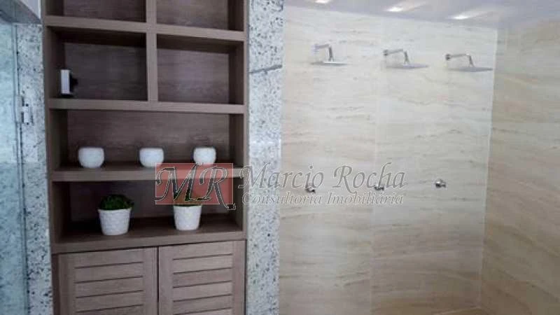 Penthouse with 3 bedrooms and a glassed-in balcony — photo 14