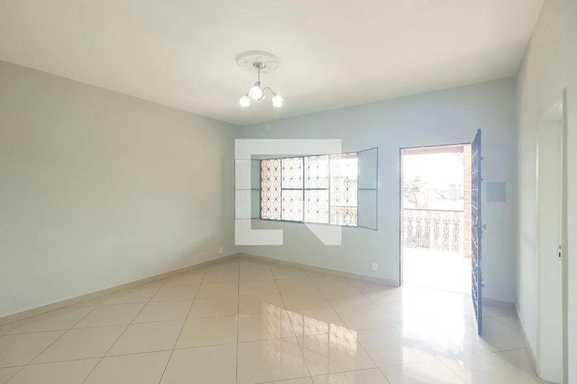 House, 320 m², with a bathtub — photo 12