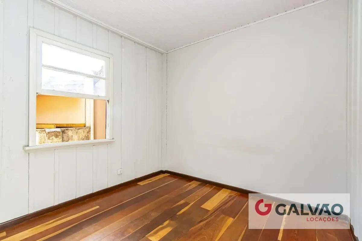 House with a separate kitchen and 5 bedrooms, 224 m² — photo 38