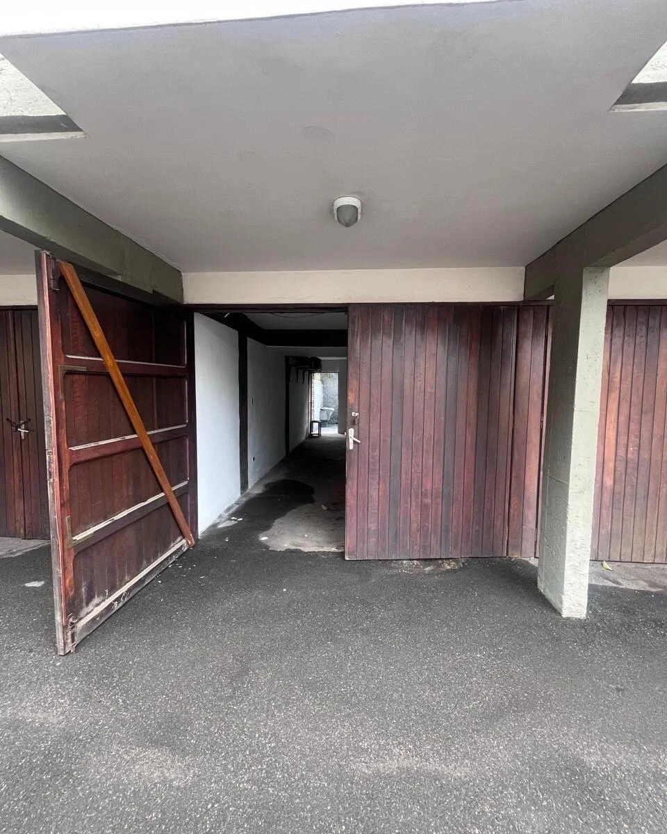 4-bedroom apartment with a home office in Curitiba — photo 18
