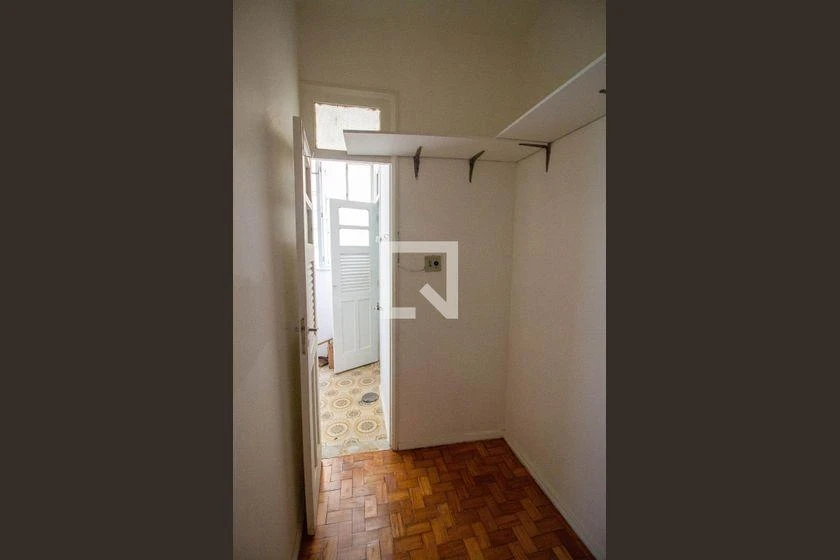 Rental apartment with 2 bedrooms and 2 bathrooms — photo 2