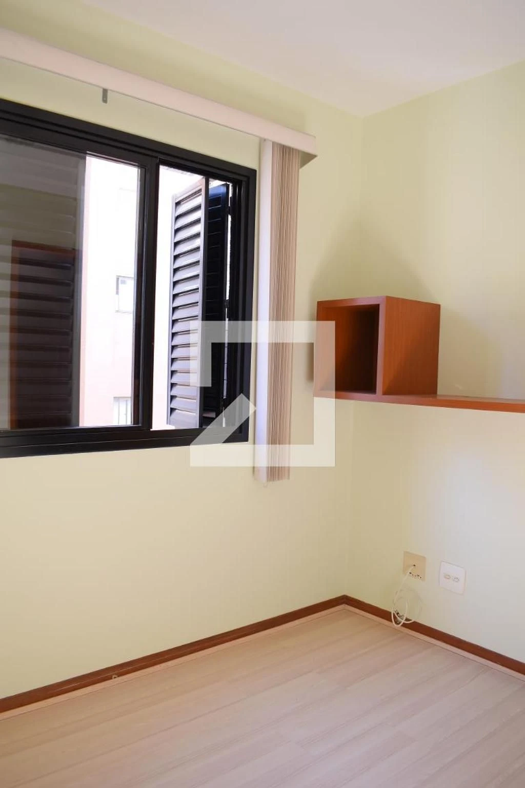3-bedroom apartment with a washing machine in Curitiba — photo 14
