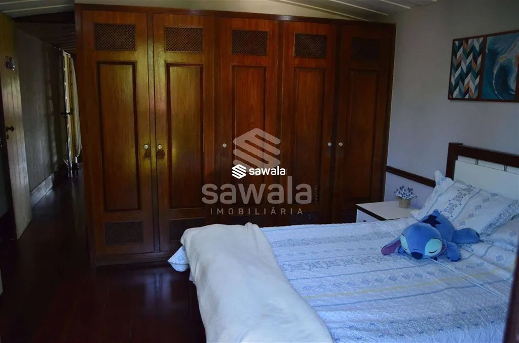 Casa com 4 quartos e 5 banheiros, bem cuidada — photo 12