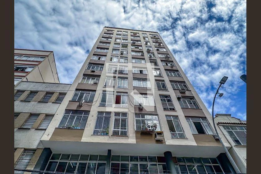 Apartamento de 1 quarto com secadora, Centro — photo 41