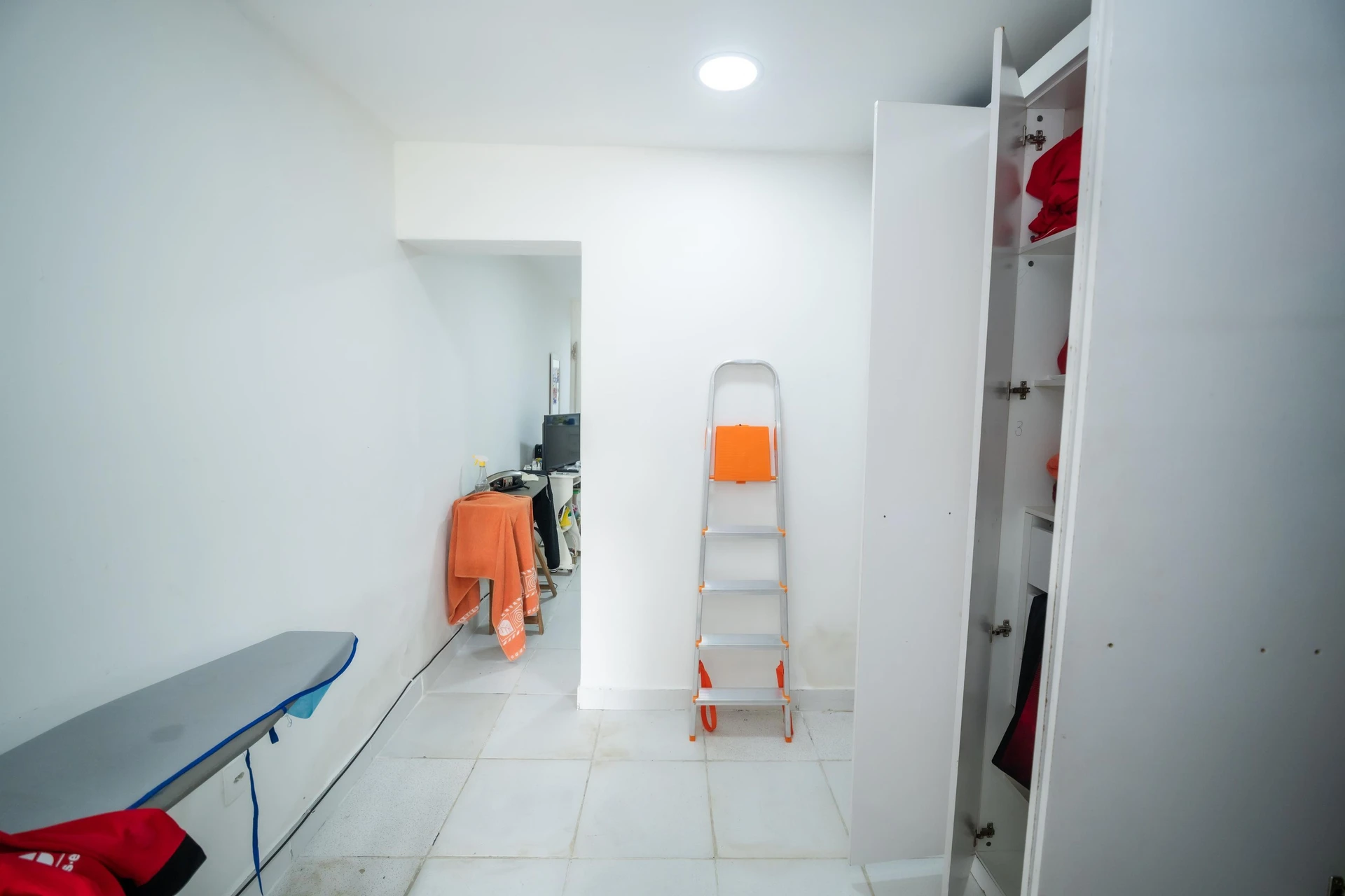 2-bedroom house with a washing machine in Rio de Janeiro — photo 31