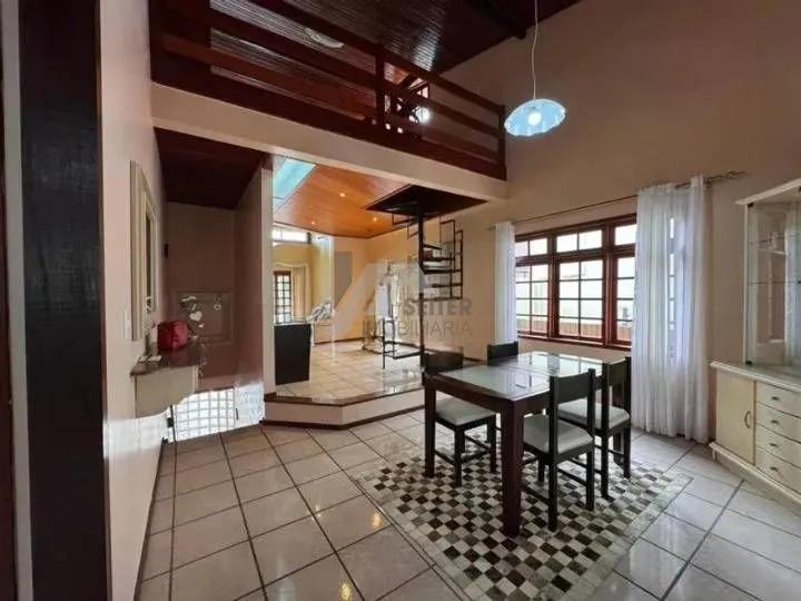 Casa amueblada con 5 dormitorios y 480 m² — photo 23