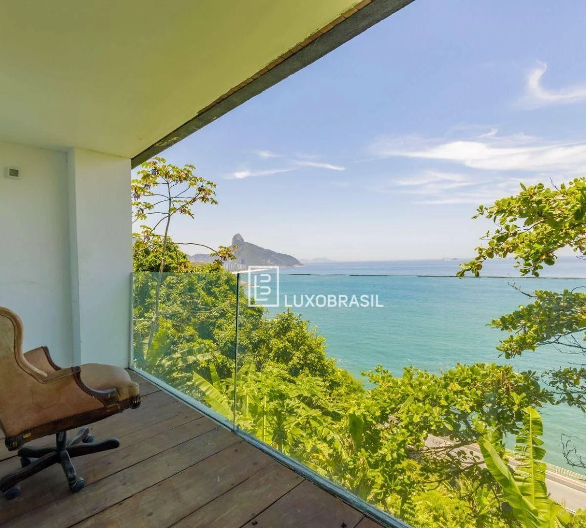 Furnished 800 m² house with 5 en-suite bedrooms — photo 12