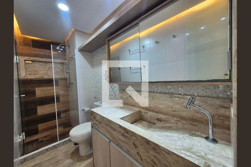 Apartamento de 2 quartos com closet — photo 26