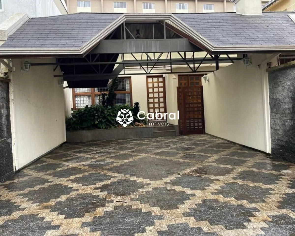 Casa com 3 dormitórios, suíte e jardim privado — photo 48