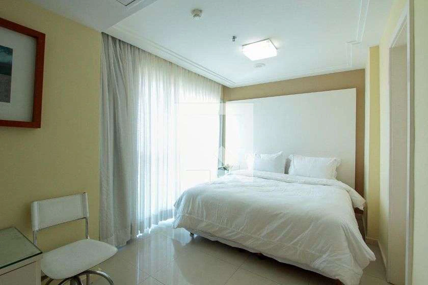 Furnished 120 m² apartment with 2 en-suite bedrooms — photo 5