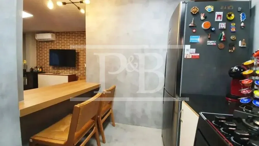 Furnished 2-bedroom apartment with open-plan gas kitchen — photo 3