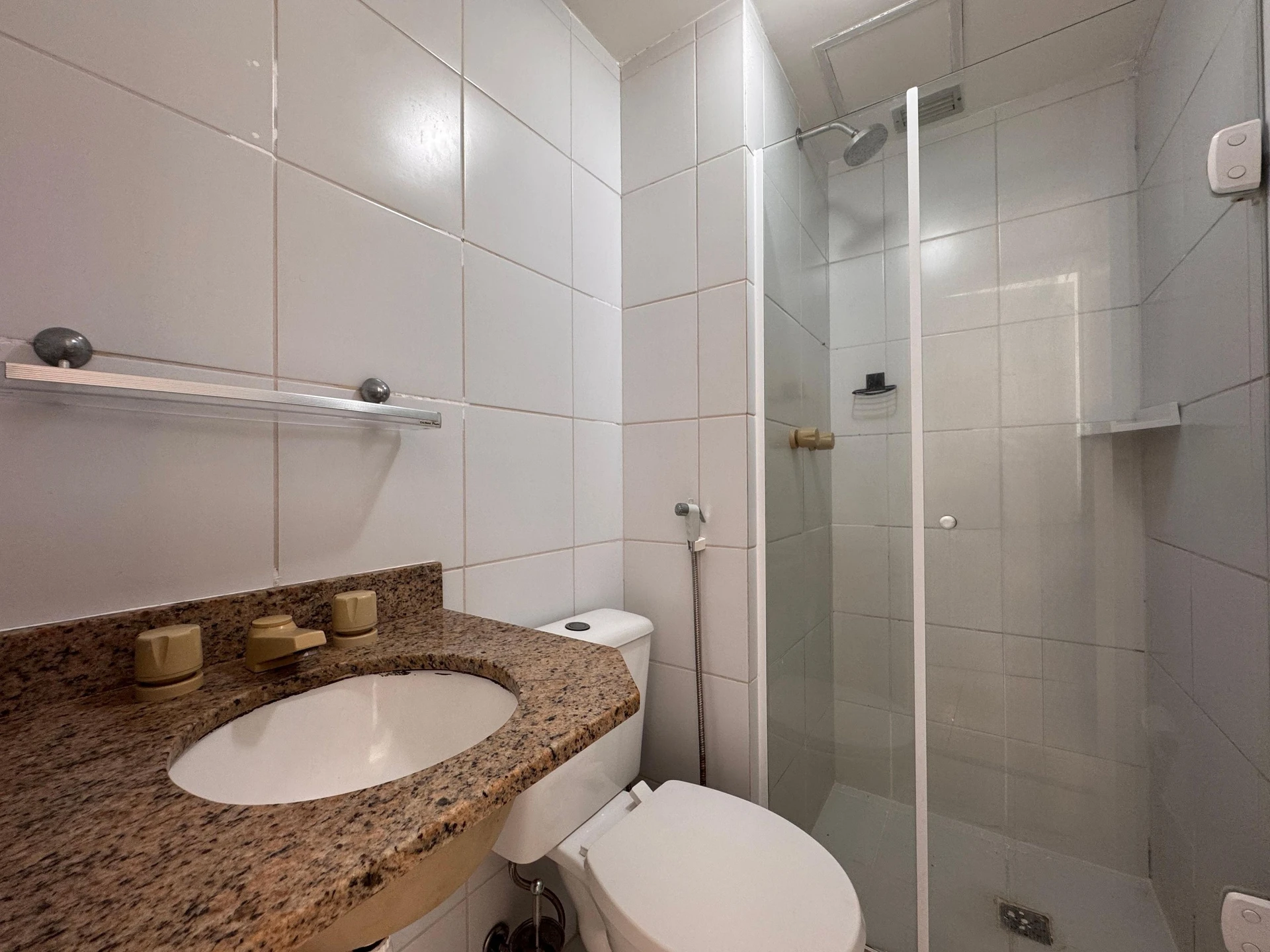 Mountain view in a 2-bedroom apartment, 74 m² — photo 26