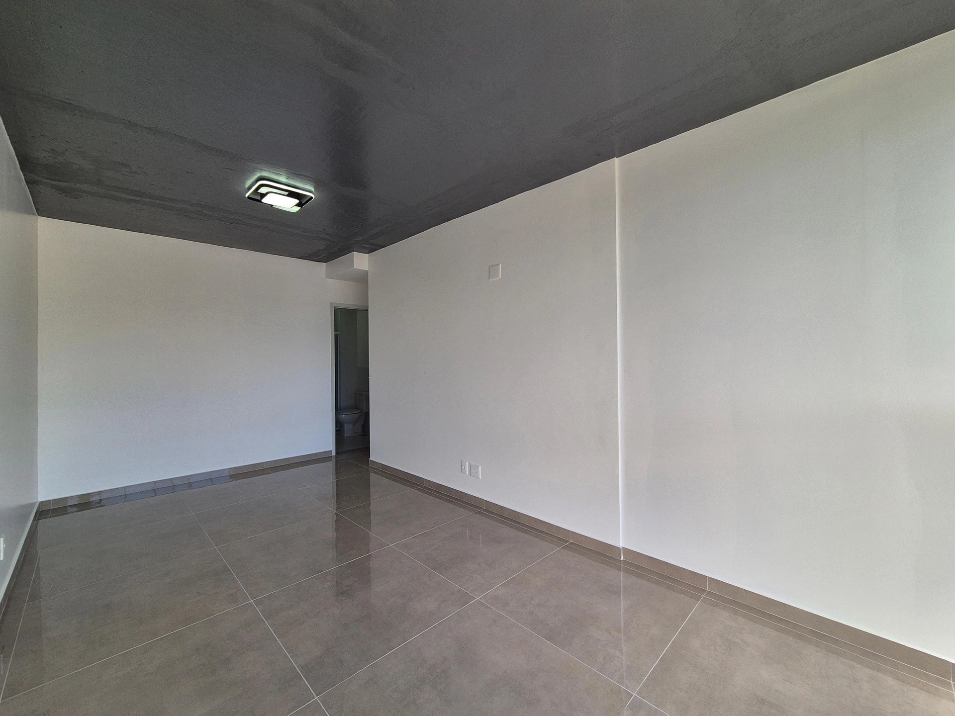 Washing machine in a 2-bedroom apartment, 84 m² — photo 25