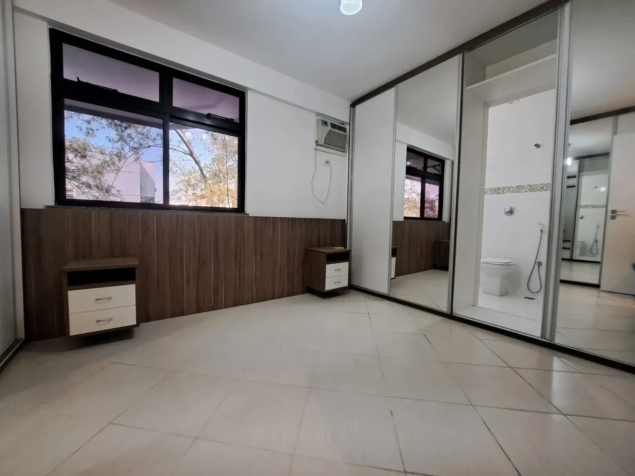Home office in a 2-bedroom apartment, 92 m² — photo 12