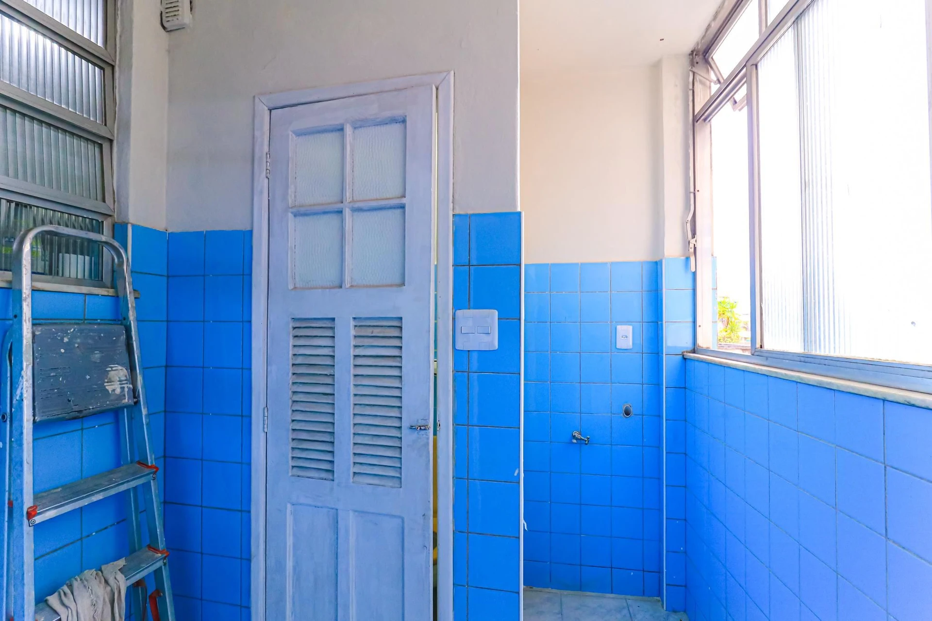 Apartamento de 2 dormitorios con cocina independiente — photo 12